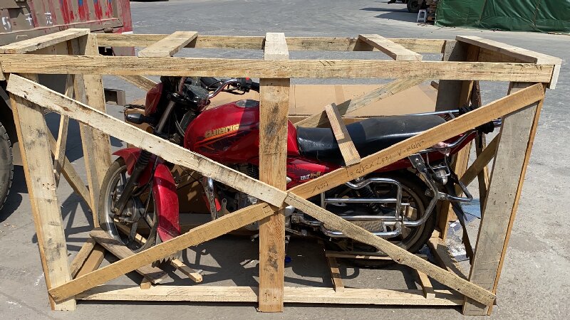 成都到和田電動車托運(yùn)物流公司