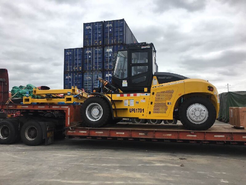 呼和浩特到霍爾果斯貨運(yùn)公司