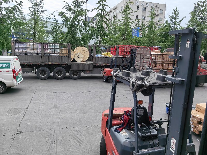 臨沂到巴里坤哈薩克自治貨運(yùn)公司